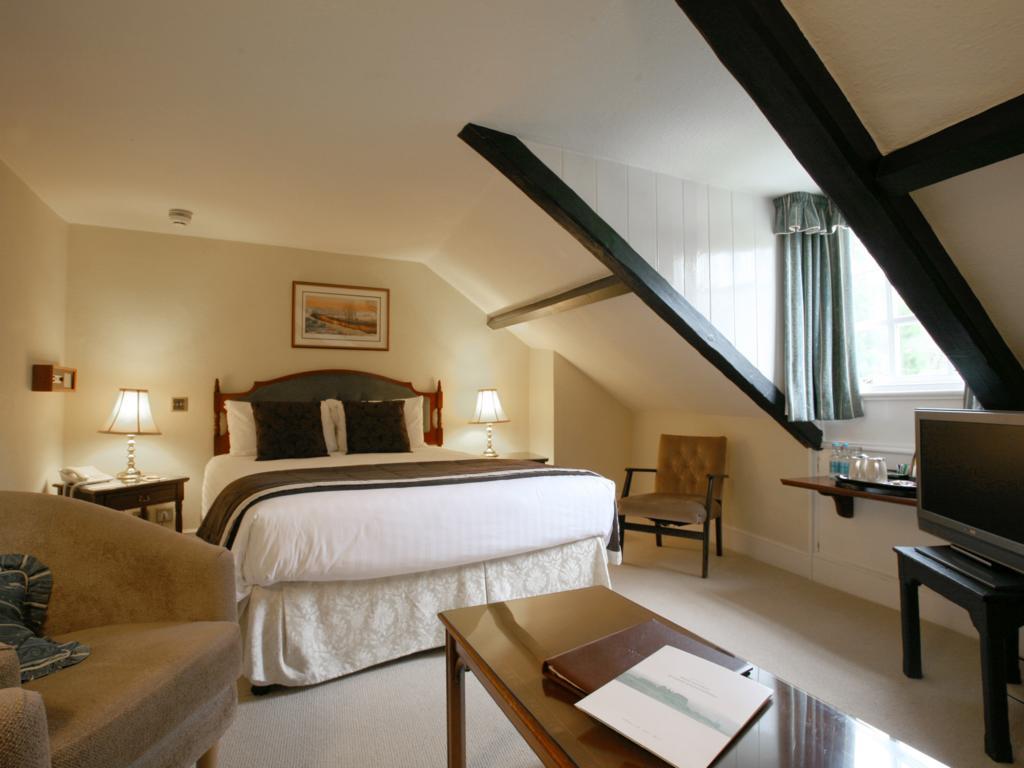 The Rock Inn Bovey Tracey Room photo