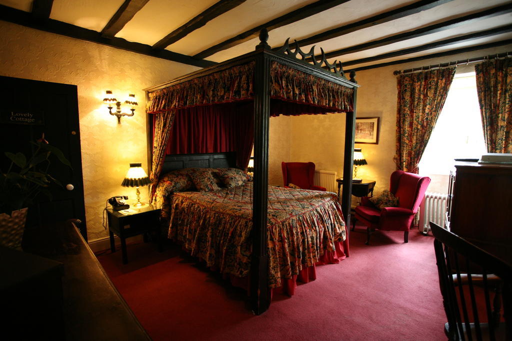 The Rock Inn Bovey Tracey Room photo