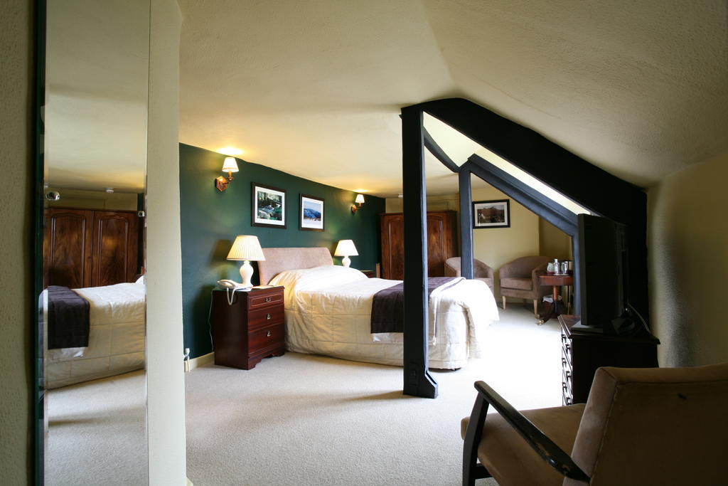 The Rock Inn Bovey Tracey Room photo