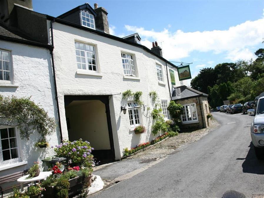 The Rock Inn Bovey Tracey Exterior photo